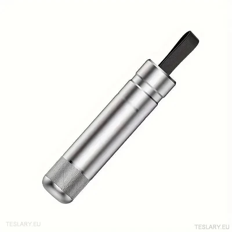 Emergency Escape Tool - Break Glass Allowing Quick Escape - TESLARY Tesla Shop Accessories Europe Nederlands Ireland Deutschland Espana Alicante France Italia
