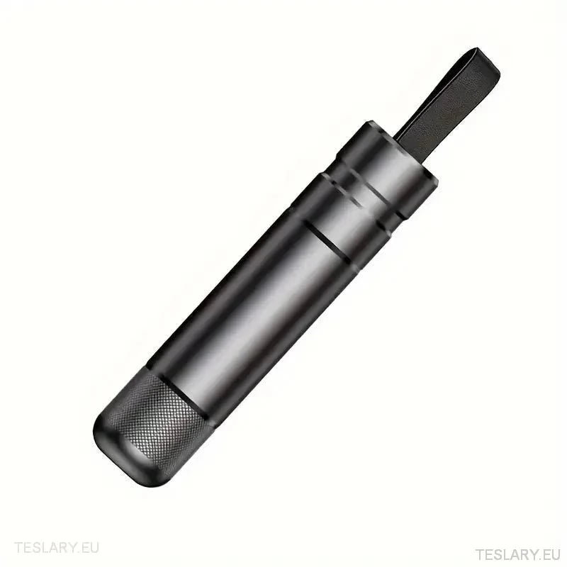 Emergency Escape Tool - Break Glass Allowing Quick Escape - TESLARY Tesla Shop Accessories Europe Nederlands Ireland Deutschland Espana Alicante France Italia