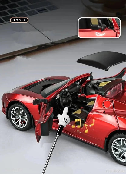 Original Tesla Roadster Model Car 2012  1:24 Unofficial Version