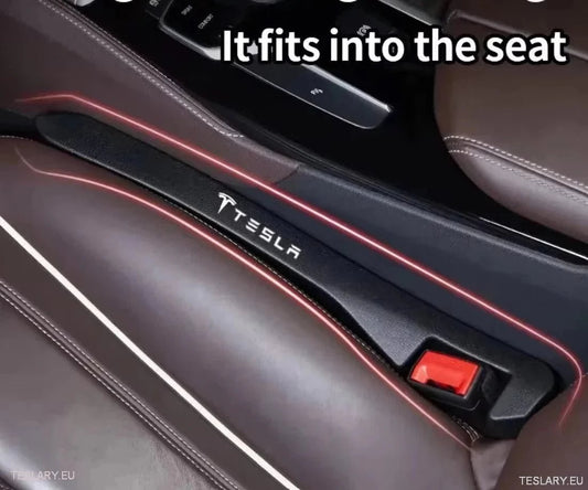 Seat Gap Filler for Tesla Model 3 , Y & S with Logo - TESLARY Tesla Shop Accessories Europe Nederlands Ireland Deutschland Espana Alicante France Italia